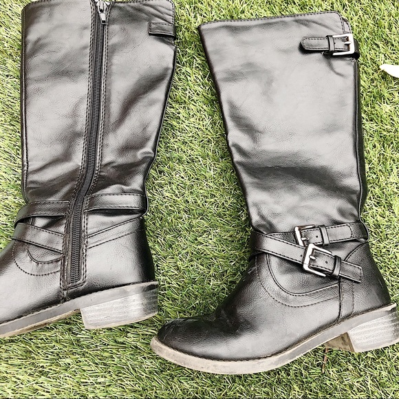 Soda Black buckled and zipper leather boots Size 1 - Picture 5 of 9